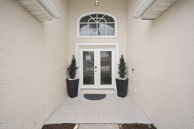 2048 Thistle Drive, Melbourne, FL 32935