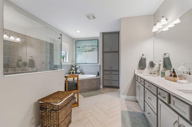 21882 BUTTERFLY KISS DRIVE, Land O Lakes, FL 34637