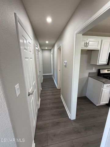 216 Virginia Drive, Newbury Park, CA 91320