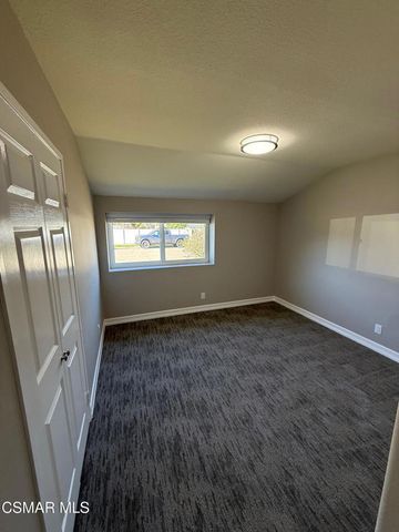 216 Virginia Drive, Newbury Park, CA 91320