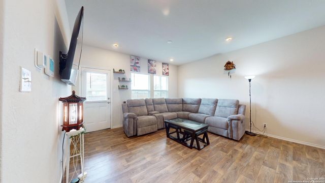 4021 LILAC PATH, St Hedwig, TX 78152