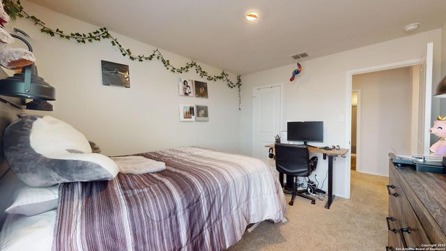 4021 LILAC PATH, St Hedwig, TX 78152