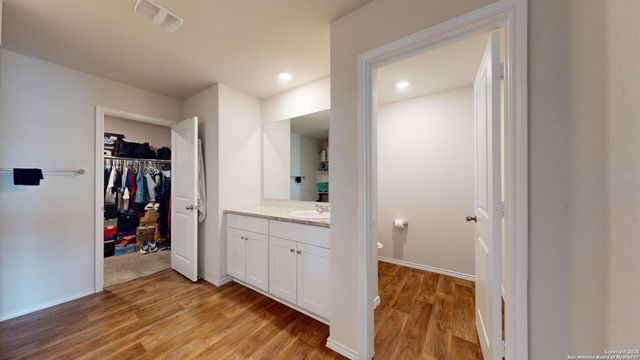 4021 LILAC PATH, St Hedwig, TX 78152