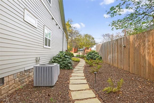 5118 Floyd Street NE, Covington, GA 30014