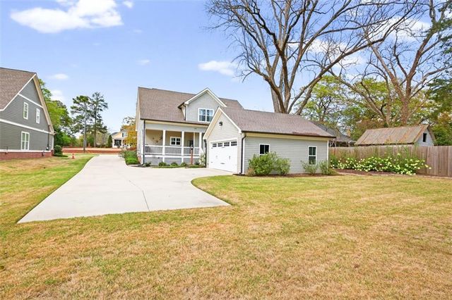 5118 Floyd Street NE, Covington, GA 30014