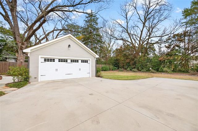 5118 Floyd Street NE, Covington, GA 30014