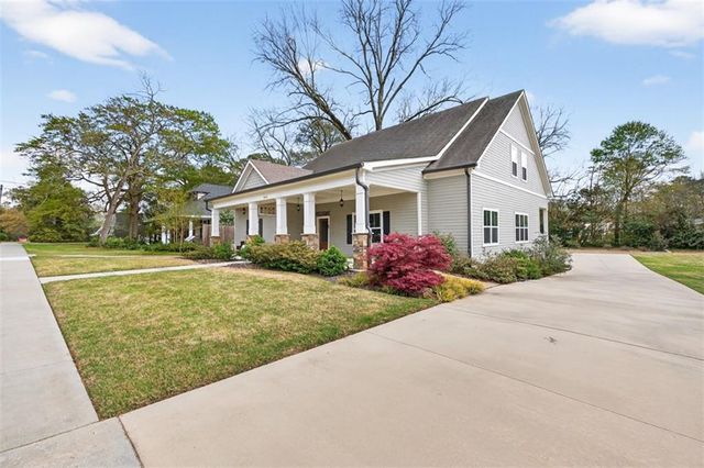 5118 Floyd Street NE, Covington, GA 30014