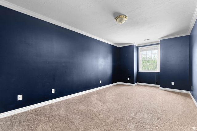 1989 E DONELSON LN, Holladay, UT 84117