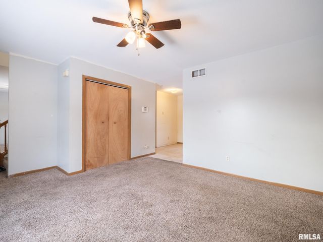 3317 W RICHWOODS Boulevard, Peoria, IL 61604