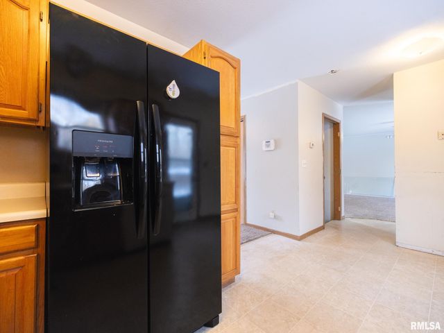 3317 W RICHWOODS Boulevard, Peoria, IL 61604