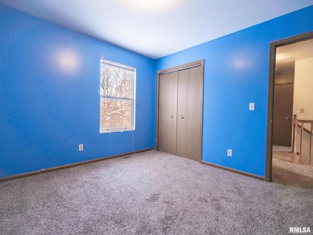 3317 W RICHWOODS Boulevard, Peoria, IL 61604