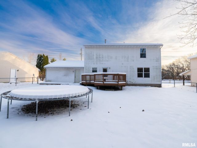 3317 W RICHWOODS Boulevard, Peoria, IL 61604