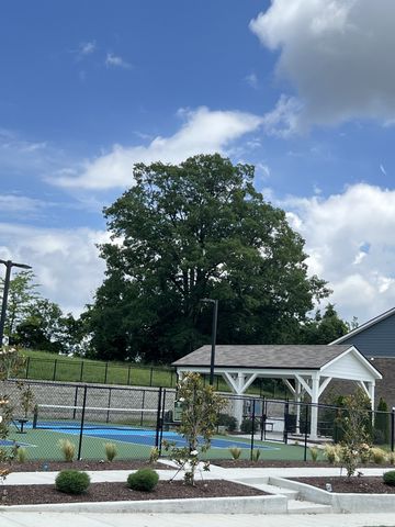 266 Redhead Ln, Lebanon, TN 37090