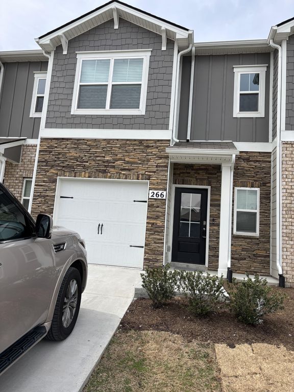 266 Redhead Ln, Lebanon, TN 37090