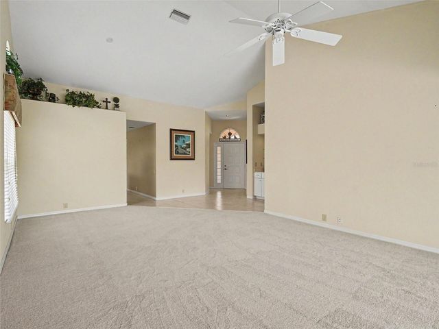 6643 OAKBROOKE CIRCLE, Bradenton, FL 34202