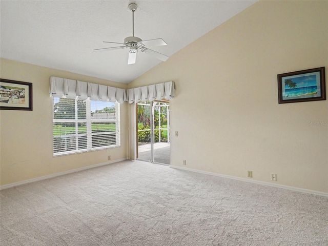 6643 OAKBROOKE CIRCLE, Bradenton, FL 34202