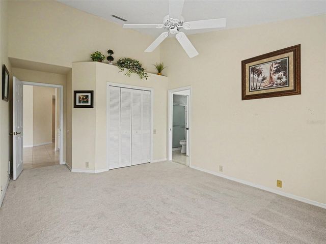 6643 OAKBROOKE CIRCLE, Bradenton, FL 34202