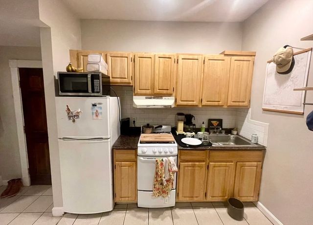 83 Marlborough St B1, Boston, MA 02116