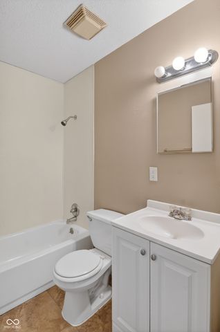 7840 Bellwood Drive, Indianapolis, IN 46226