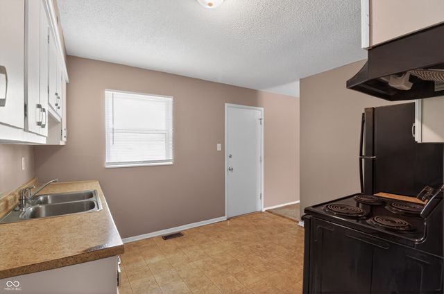 7840 Bellwood Drive, Indianapolis, IN 46226