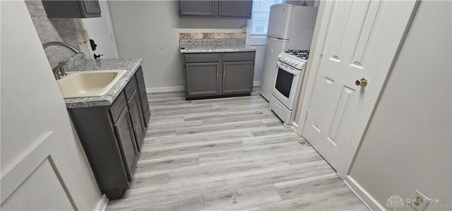 121 Valley Street 119, Dayton, OH 45404