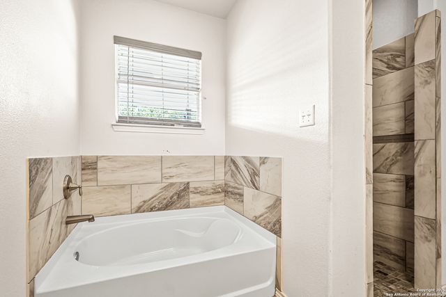 8827 Wilma Jean, San Antonio, TX 78224