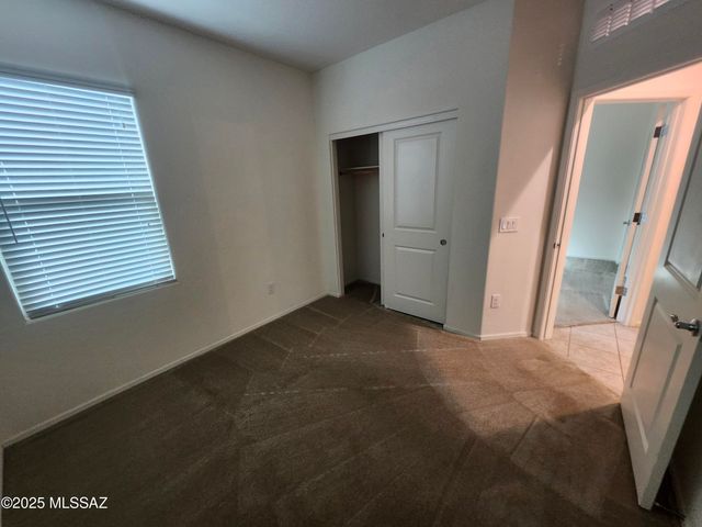 6886 E Via Rancho Rosario, Tucson, AZ 85756