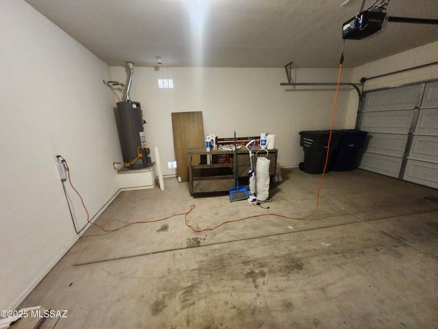 6886 E Via Rancho Rosario, Tucson, AZ 85756
