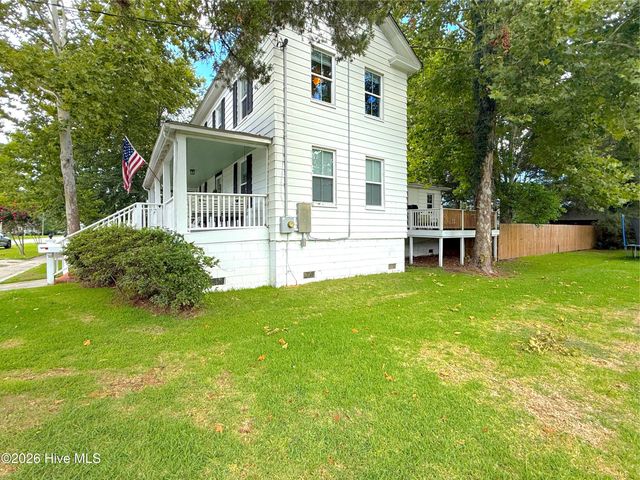 649 E Main Street, Belhaven, NC 27810