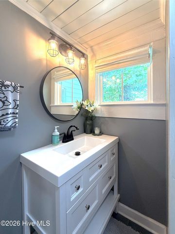 649 E Main Street, Belhaven, NC 27810