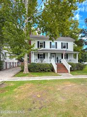 649 E Main Street, Belhaven, NC 27810