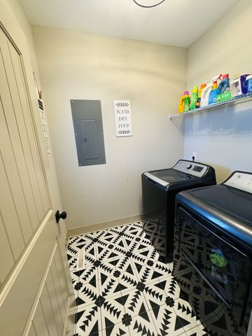 319 Lear Rd, Portland, TN 37148