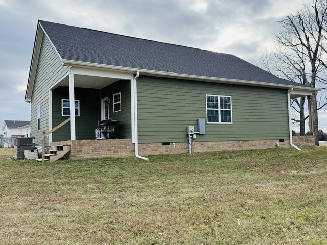 319 Lear Rd, Portland, TN 37148