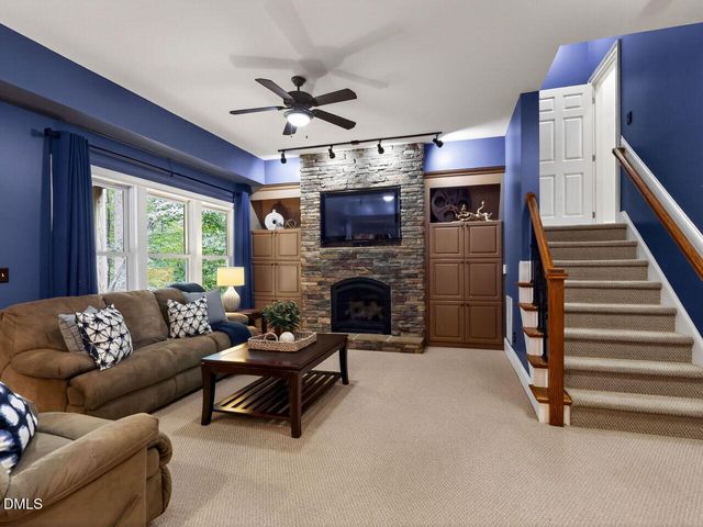 212 Midden Way, Holly Springs, NC 27540