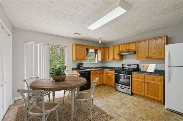 5007 Chupp Way Circle, Lithonia, GA 30038