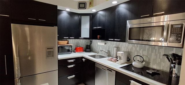 7739 Ashmont Circle 106, Tamarac, FL 33321