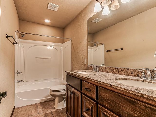 2805 SW 97th Street, Oklahoma City, OK 73159