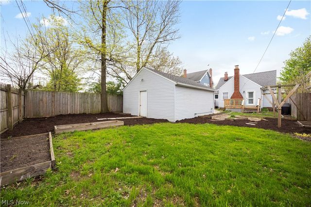 45 E 219th Street, Euclid, OH 44123