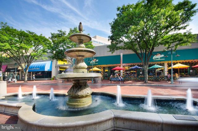 1346 S COLUMBUS ST, Arlington, VA 22204