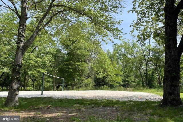 1346 S COLUMBUS ST, Arlington, VA 22204