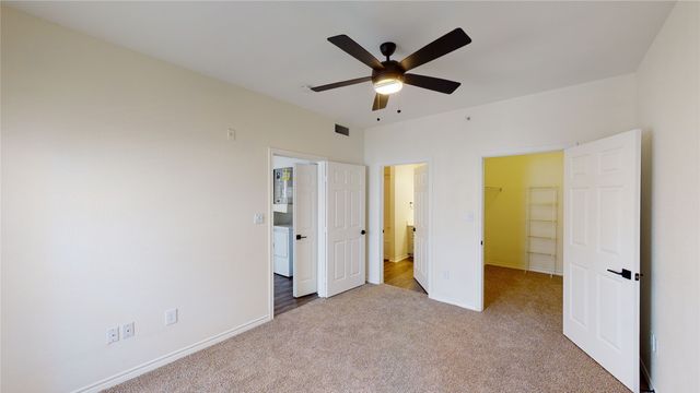1600 N 9th Street B2R, Midlothian, TX 76065