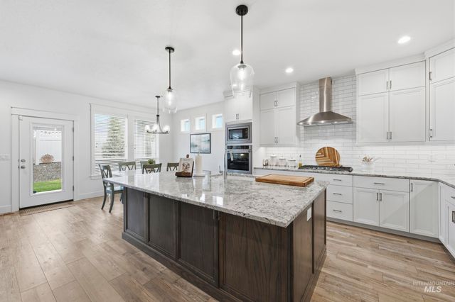 1310 W Winsett, Kuna, ID 83634