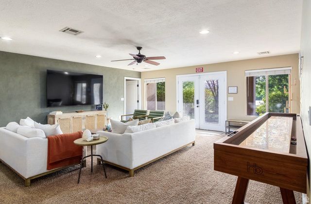 840 N MAIN ST, Hurricane, UT 84737