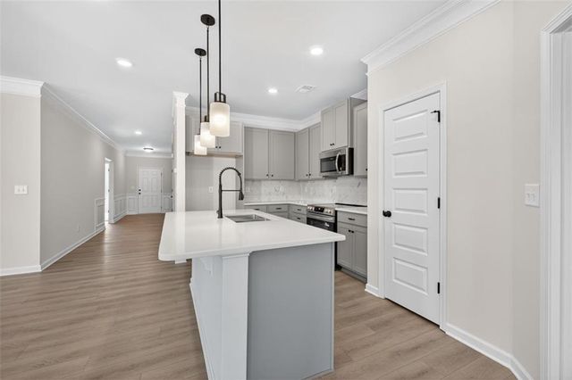 549 Grover Street, Hoschton, GA 30548