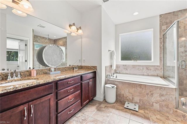 609 Howelsen CT, Chesapeake, VA 23320