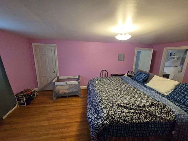 203 Burncoat St, Worcester, MA 01606