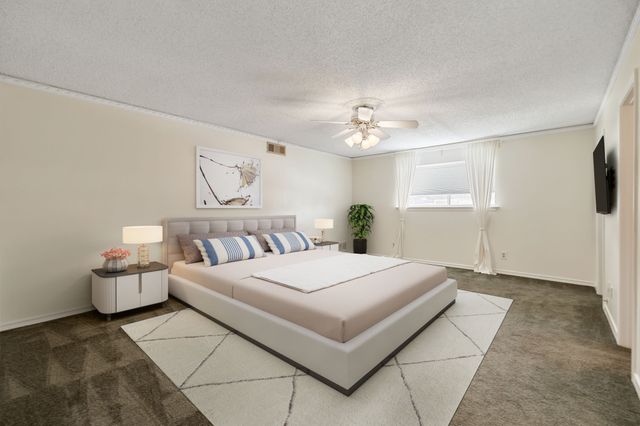 3020 Stonehenge Lane, Carrollton, TX 75006