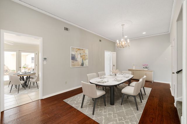 3020 Stonehenge Lane, Carrollton, TX 75006