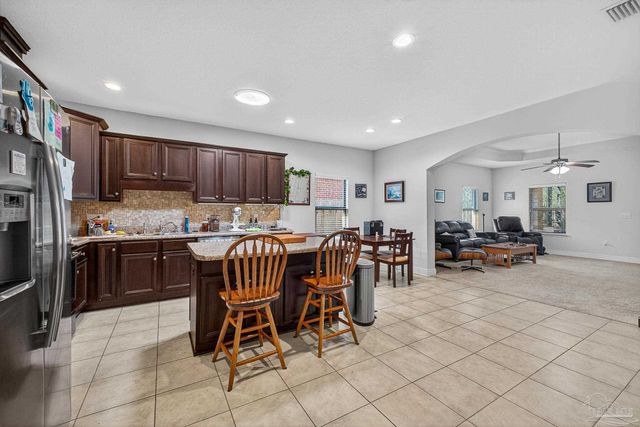 1763 Brantley Dr, Gulf Breeze, FL 32563