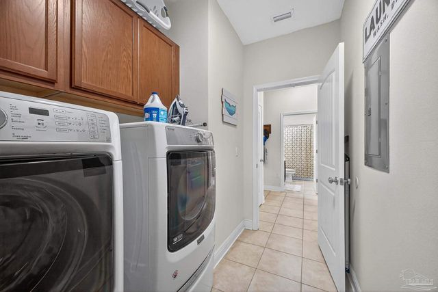 1763 Brantley Dr, Gulf Breeze, FL 32563